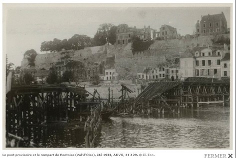 Pont provisoire de Pontoise détruit en aout 44 par les allemands Archives VO